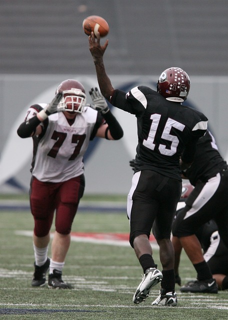 以微弱优势 以微弱优势